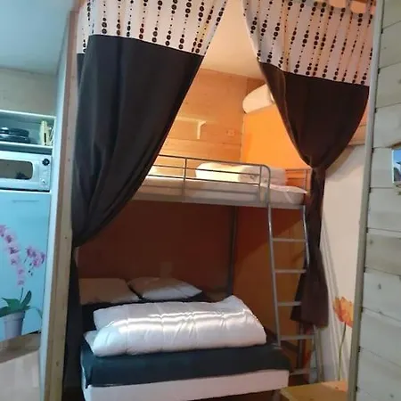 Face Au Thermes Et Au Calme Daire *