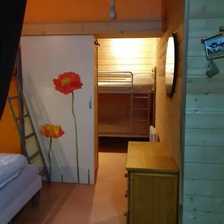 Face Au Thermes Et Au Calme *