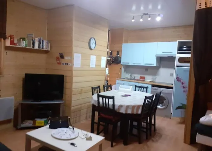 Апартаменты Face Au Thermes Et Au Calme