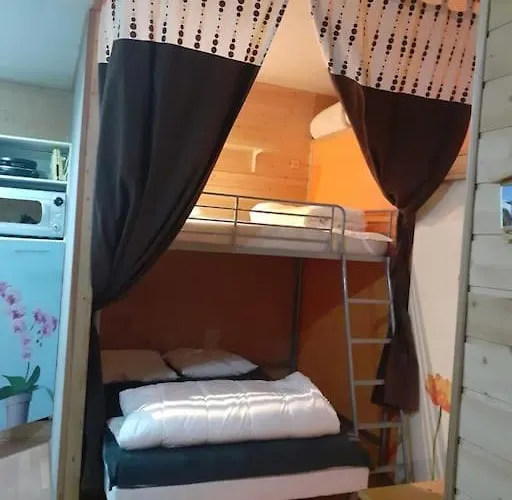 Face Au Thermes Et Au Calme Апартаменты *